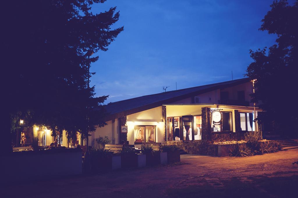 Penzion Artin Nitra Exteriér fotografie